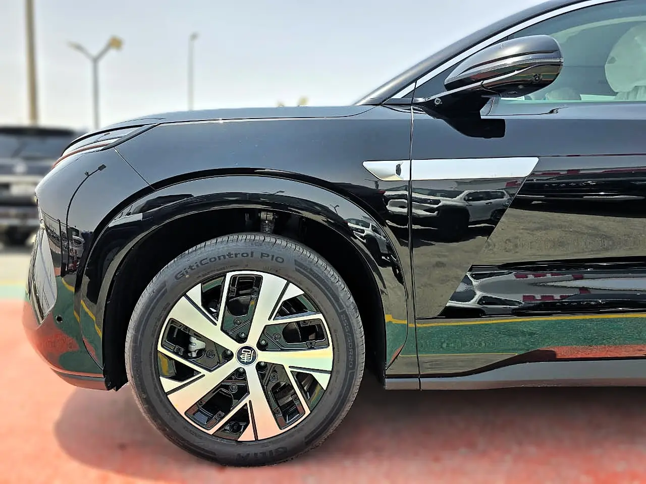 BYD Tang L EV 2025