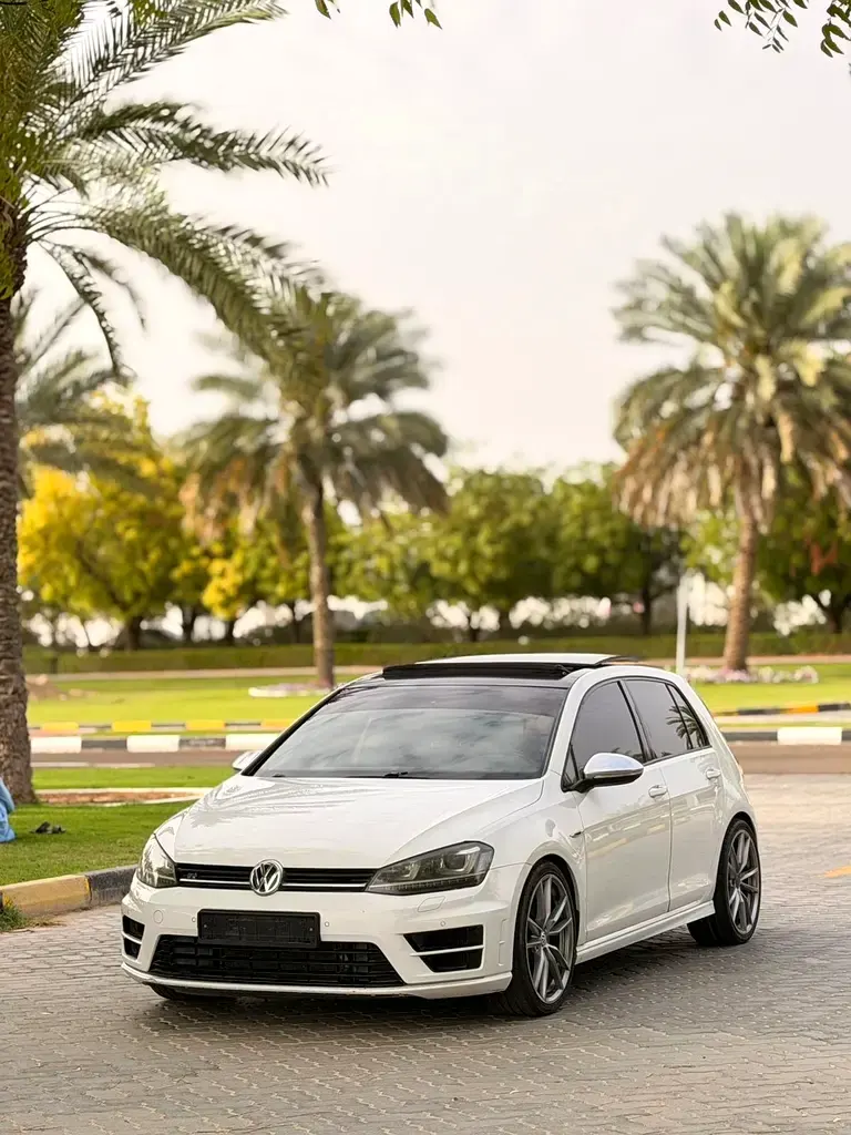 Volkswagen Golf R 2015