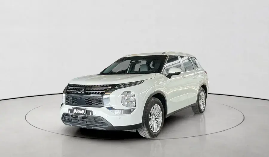 Mitsubishi Outlander 2024