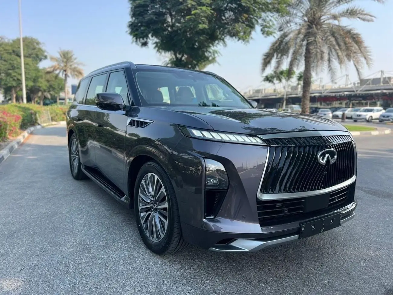 Infiniti QX80 2025 3.5L