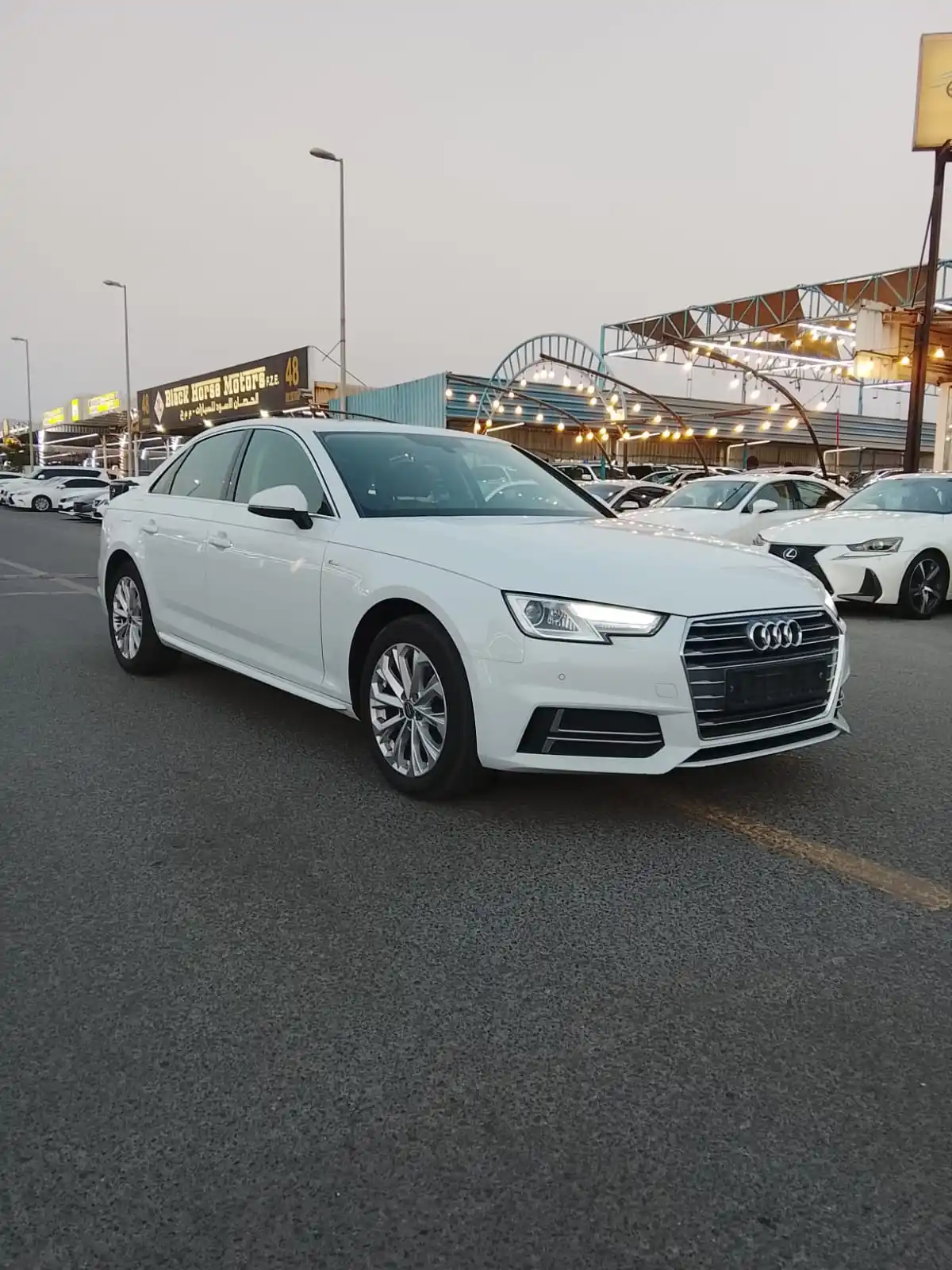 Audi A4 2018 1.4L