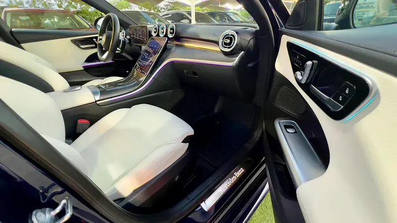 مرسيدس بنز C Class 2023 2L