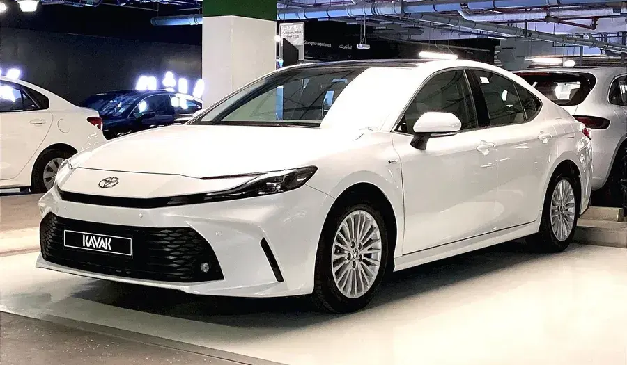 Toyota Camry 2025