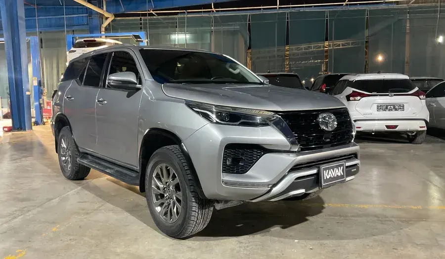 Toyota Fortuner 2022 4L