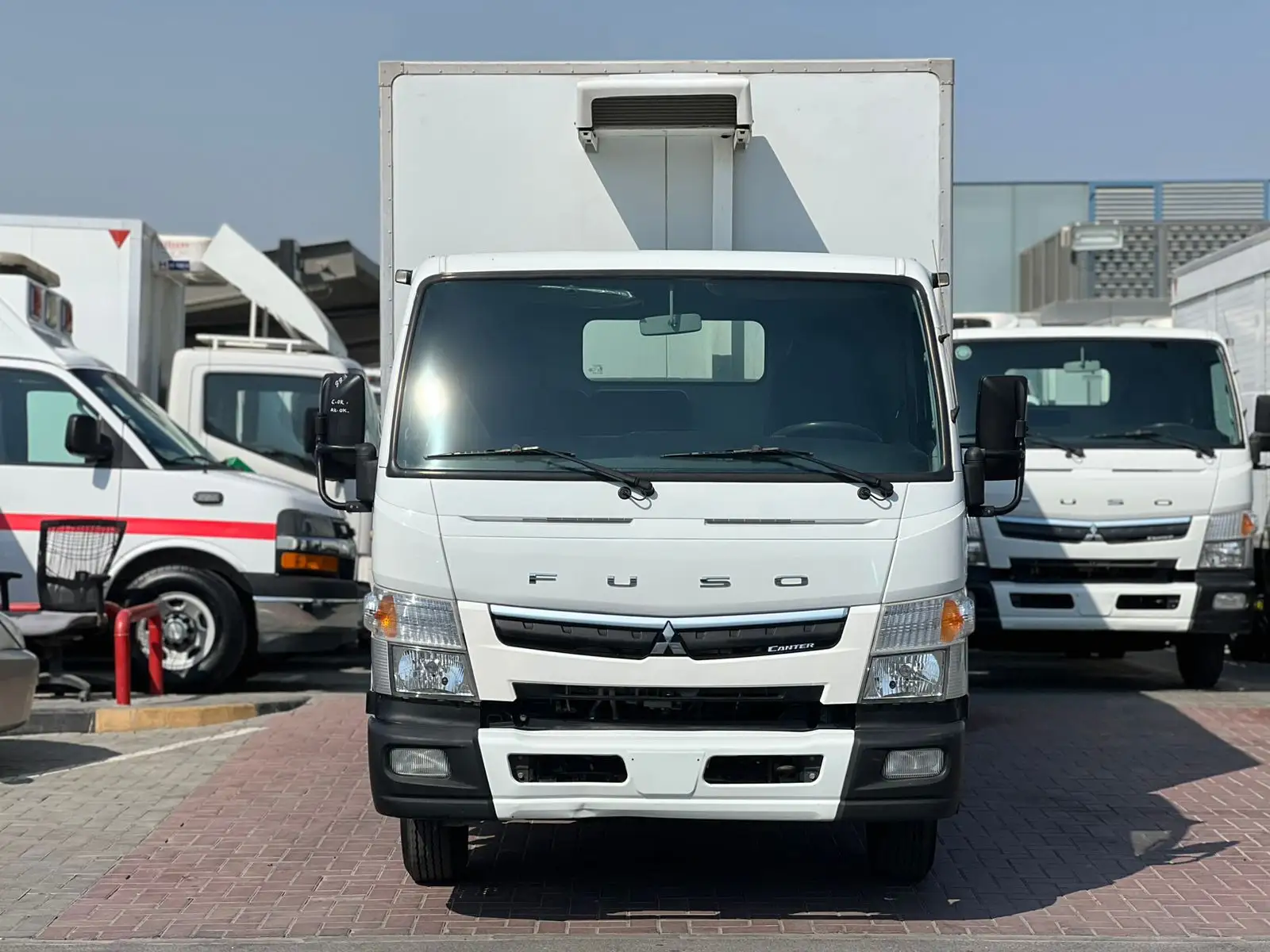 Mitsubishi Canter 2020