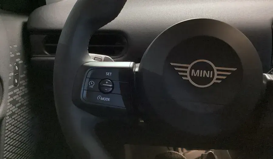 Mini Cooper 2025