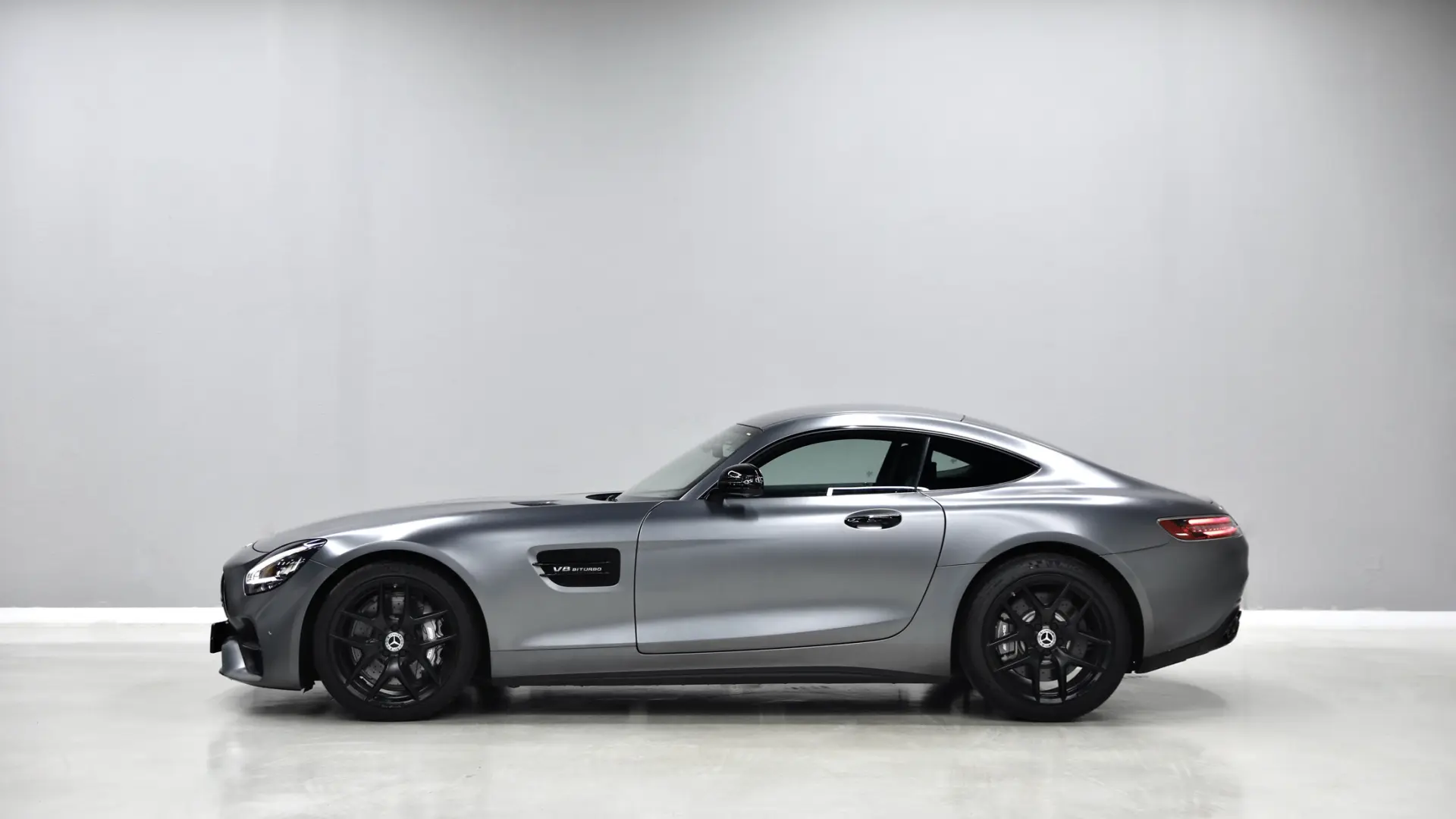Mercedes Benz AMG GT 2020 4L