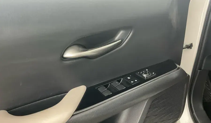 Lexus UX 2020 undefinedL