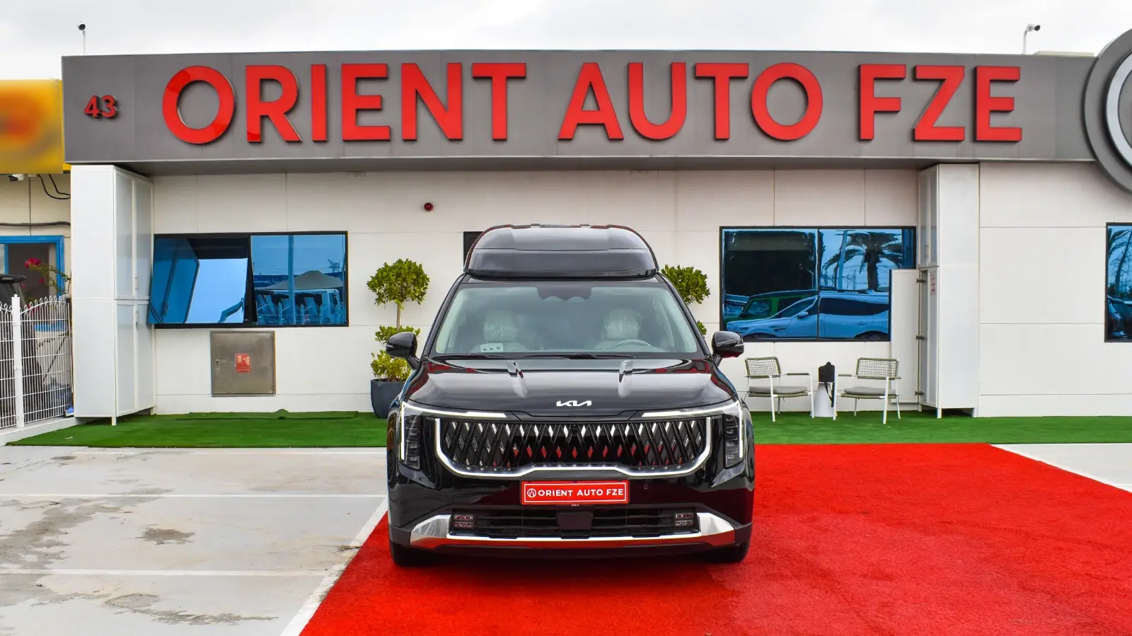 كيا جراند كارنفال 2024 3.5L