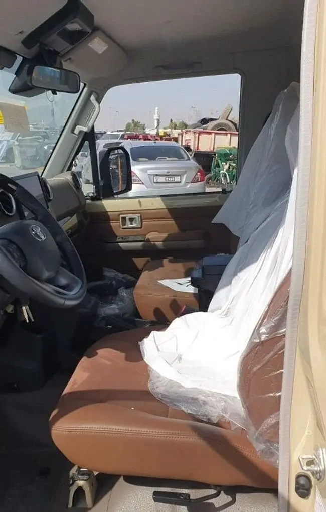 Toyota Land Cruiser Pick Up 2025 4L