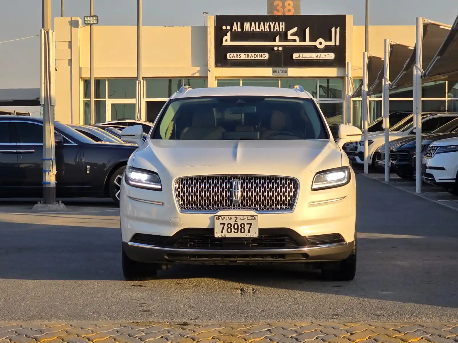 لينكولن ناوتيلوس 2022 2L