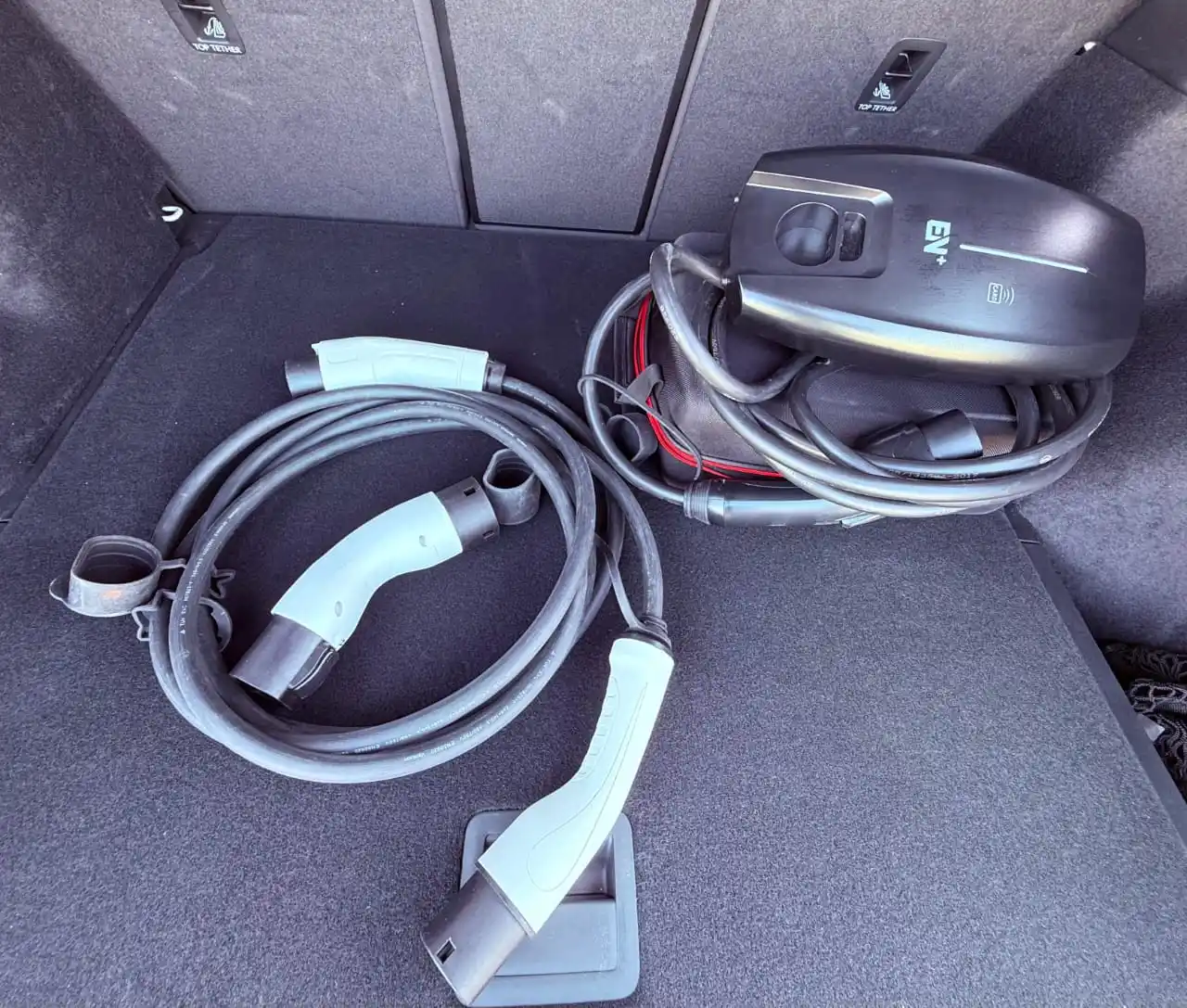 Audi Q4 2023 undefinedL