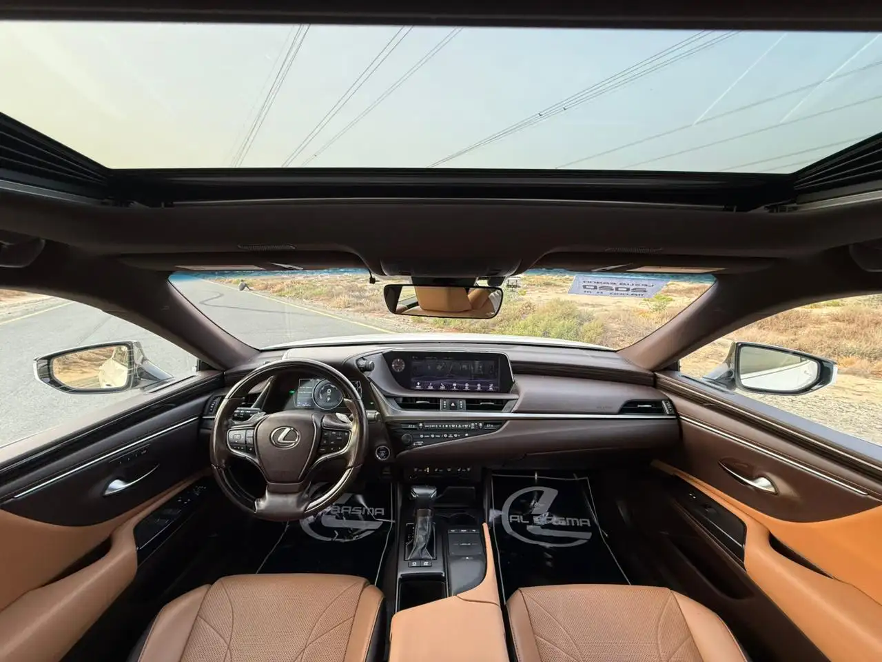 لكزس ES 2020