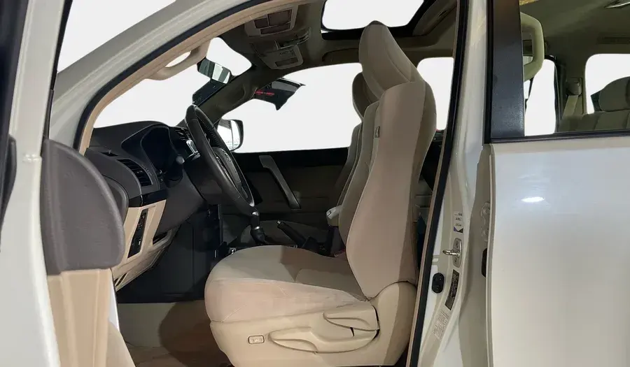 تويوتا لاند كروزر 2023 4L