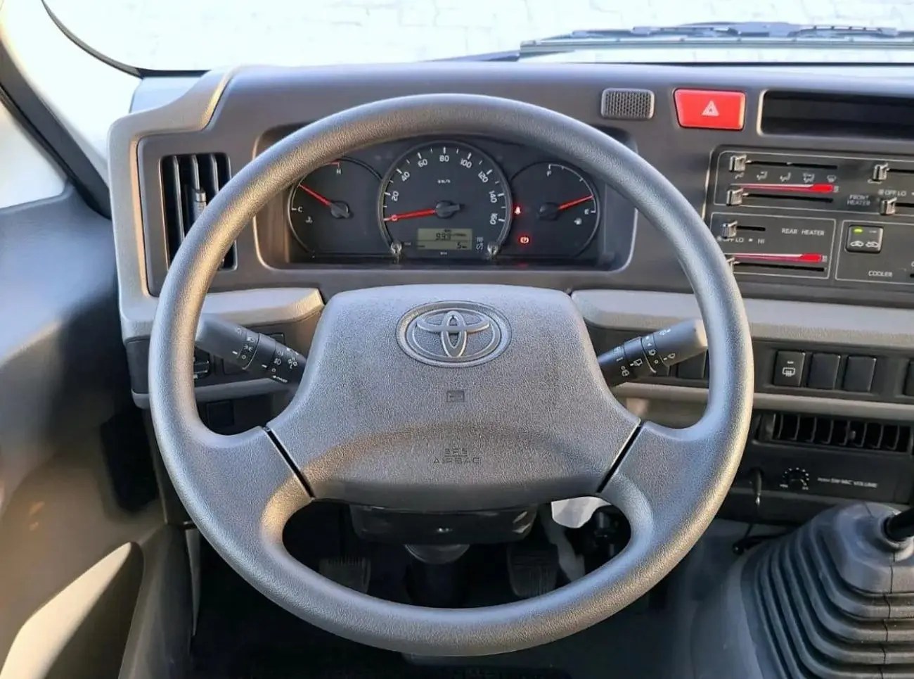 تويوتا كوستر 2025 2.7L