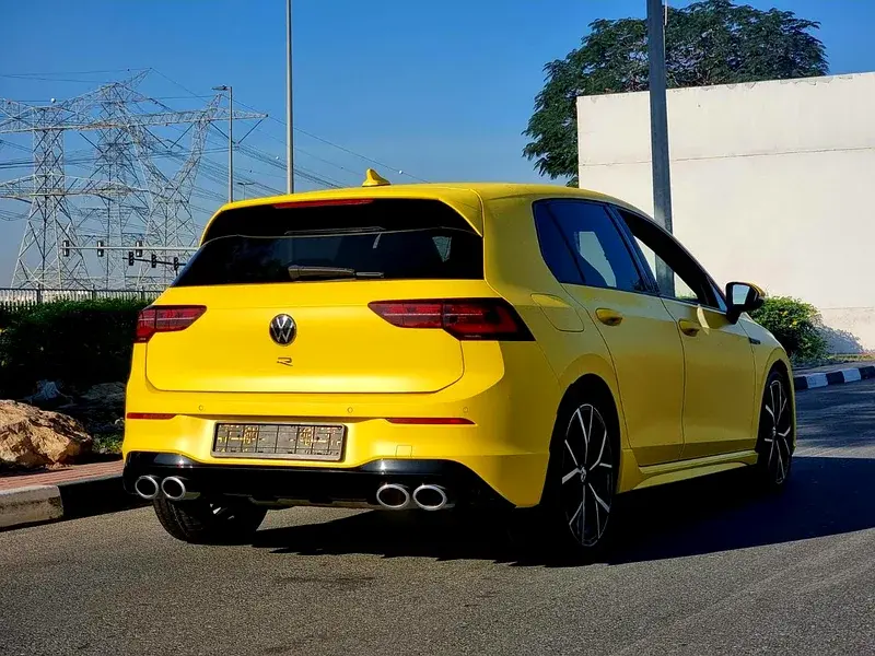 فولكس واجن جولف ار 2022