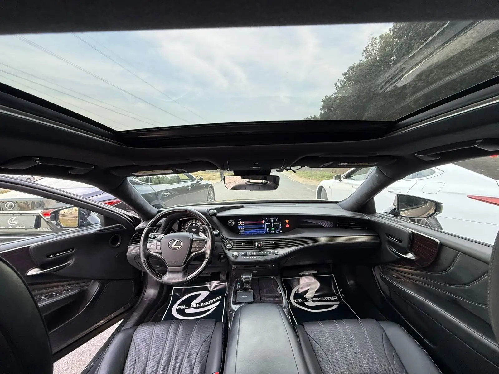 لكزس LS 2018 3.5L