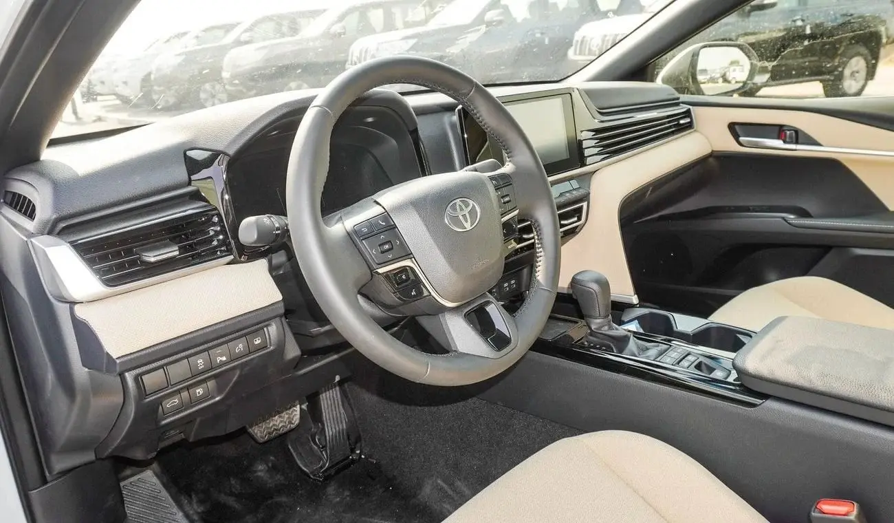 Toyota Camry HEV 2025 2.5L