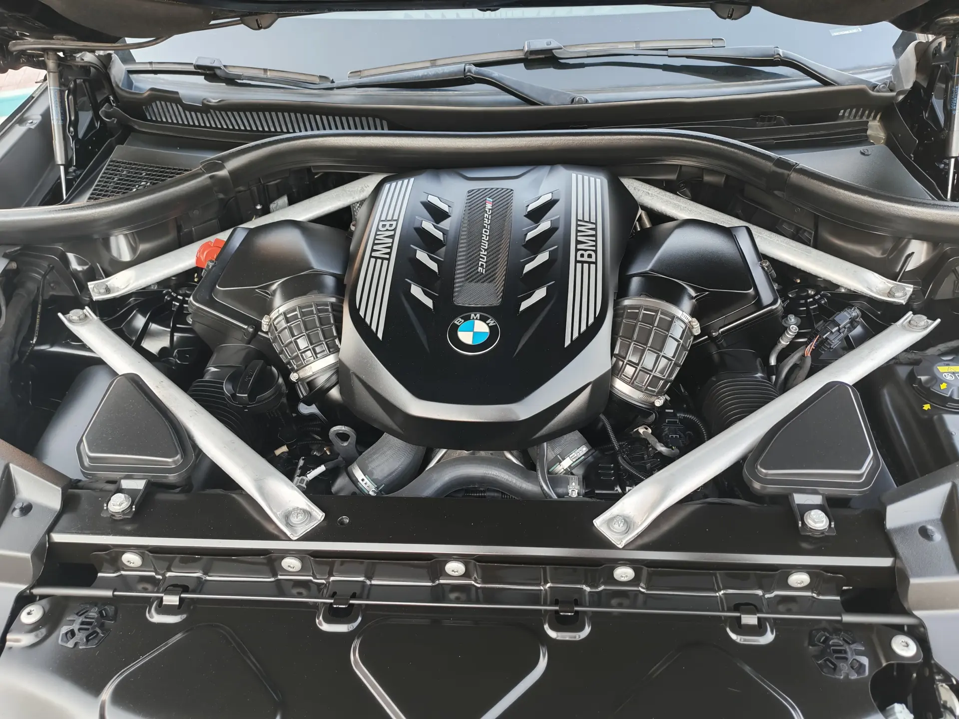 بي أم دبليو X6 M 2022