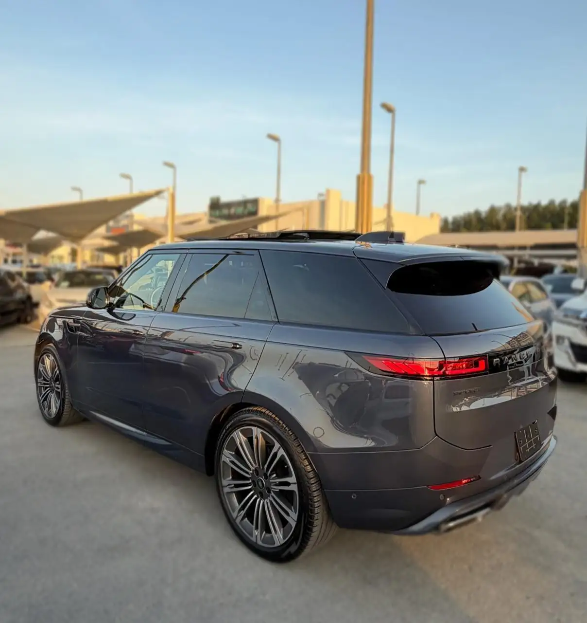 Land Rover Range Rover Sport  2024