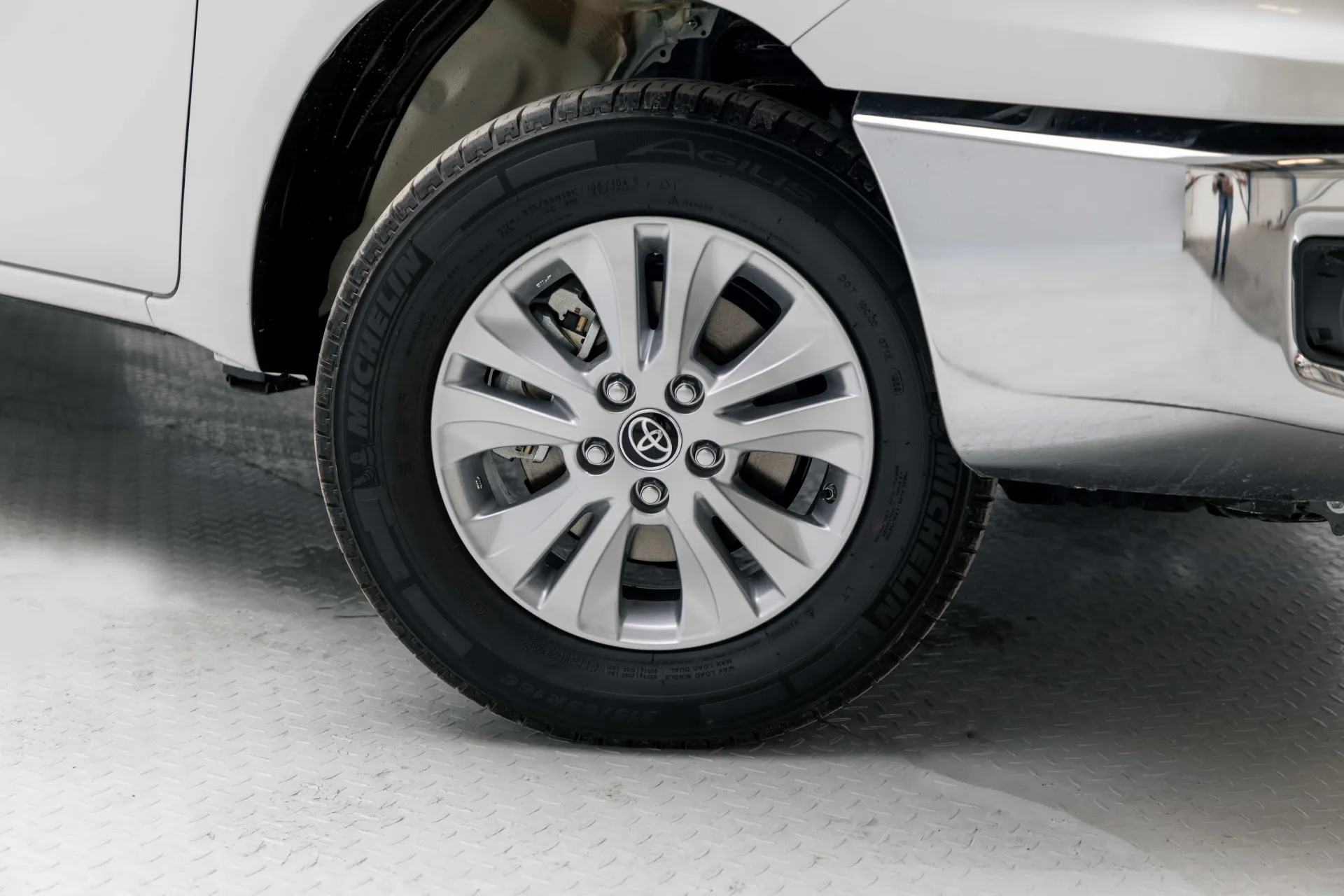 تويوتا هيلوكس 2025 2.7L