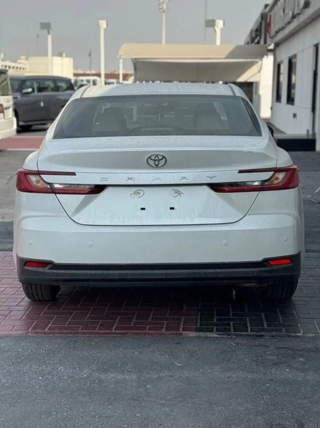 تويوتا Camry HEV 2026 2.5L