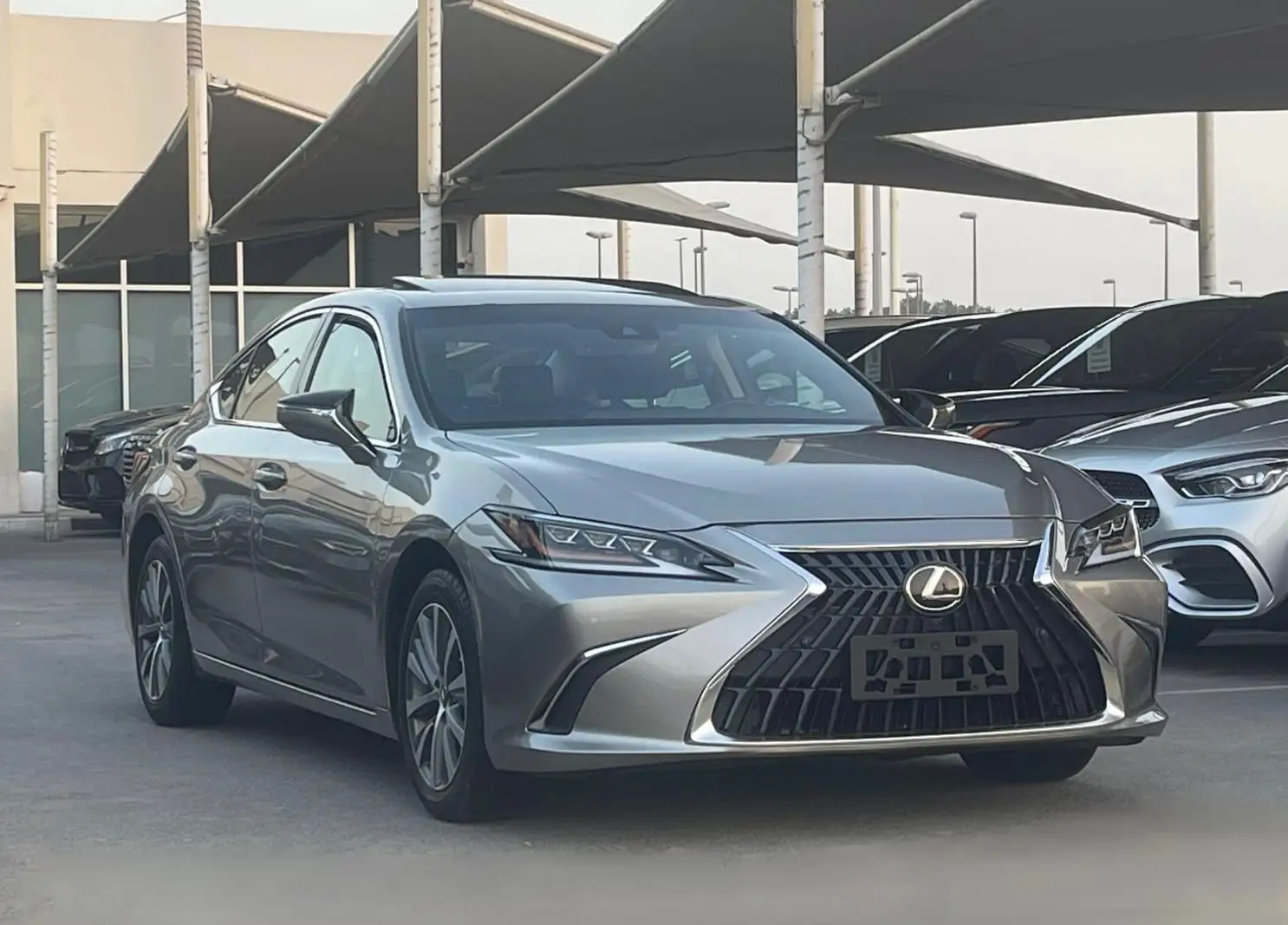 Lexus ES 2019