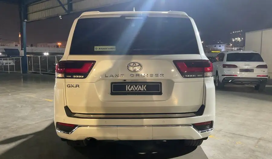 تويوتا لاند كروزر 2023 4L