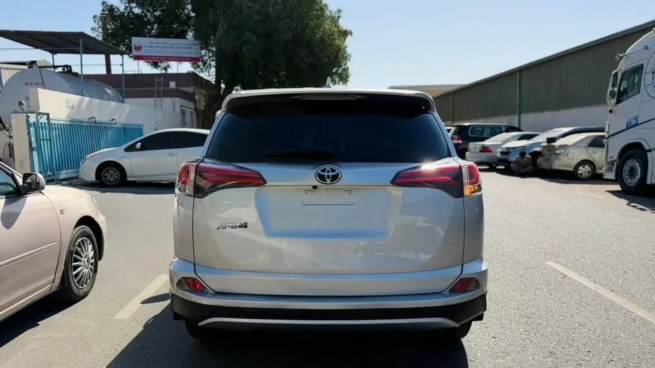 Toyota RAV4 2019 2L