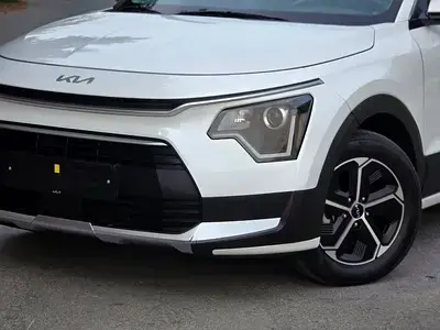 Kia Niro 2025 1.6L