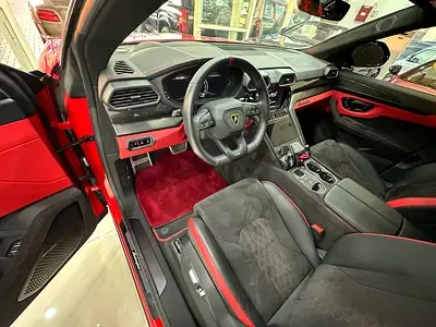 لامبورغيني اوروس 2024