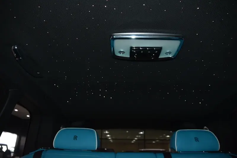 رولز رويس كولينان 2023 6.75L