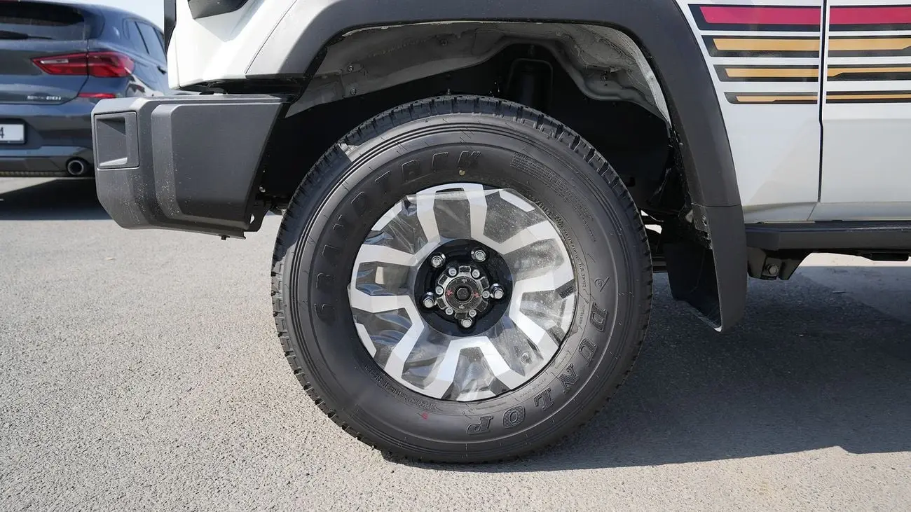 لاند كروزر هاردتوب 2025 4L