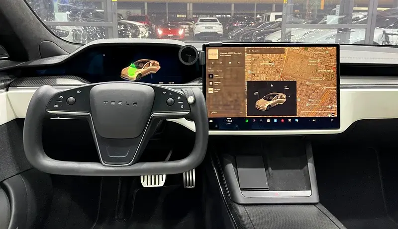 تسلا موديل S 2023