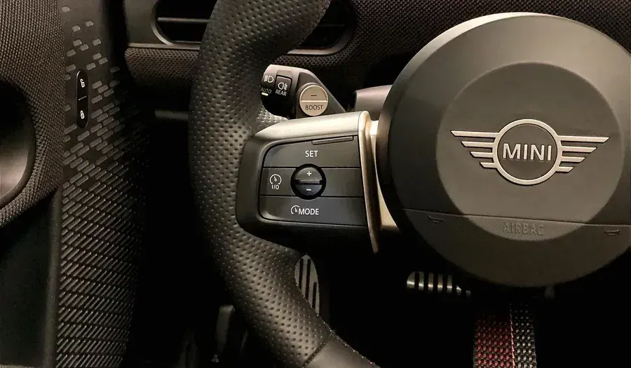 ميني كوبر 2025