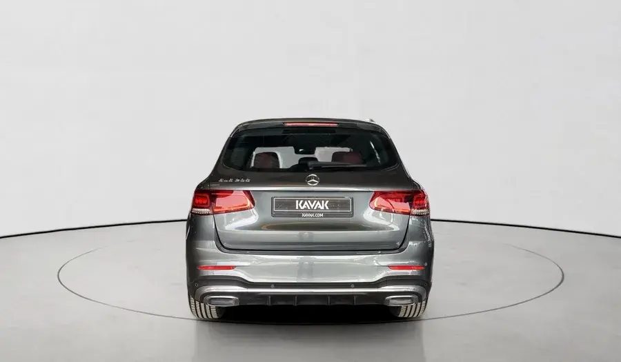 Mercedes Benz GLC Class 2021