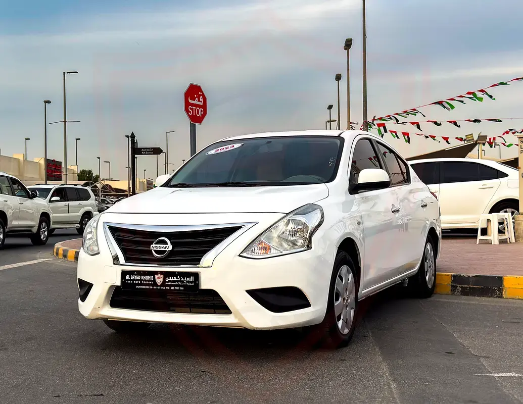 Nissan Sunny 2023