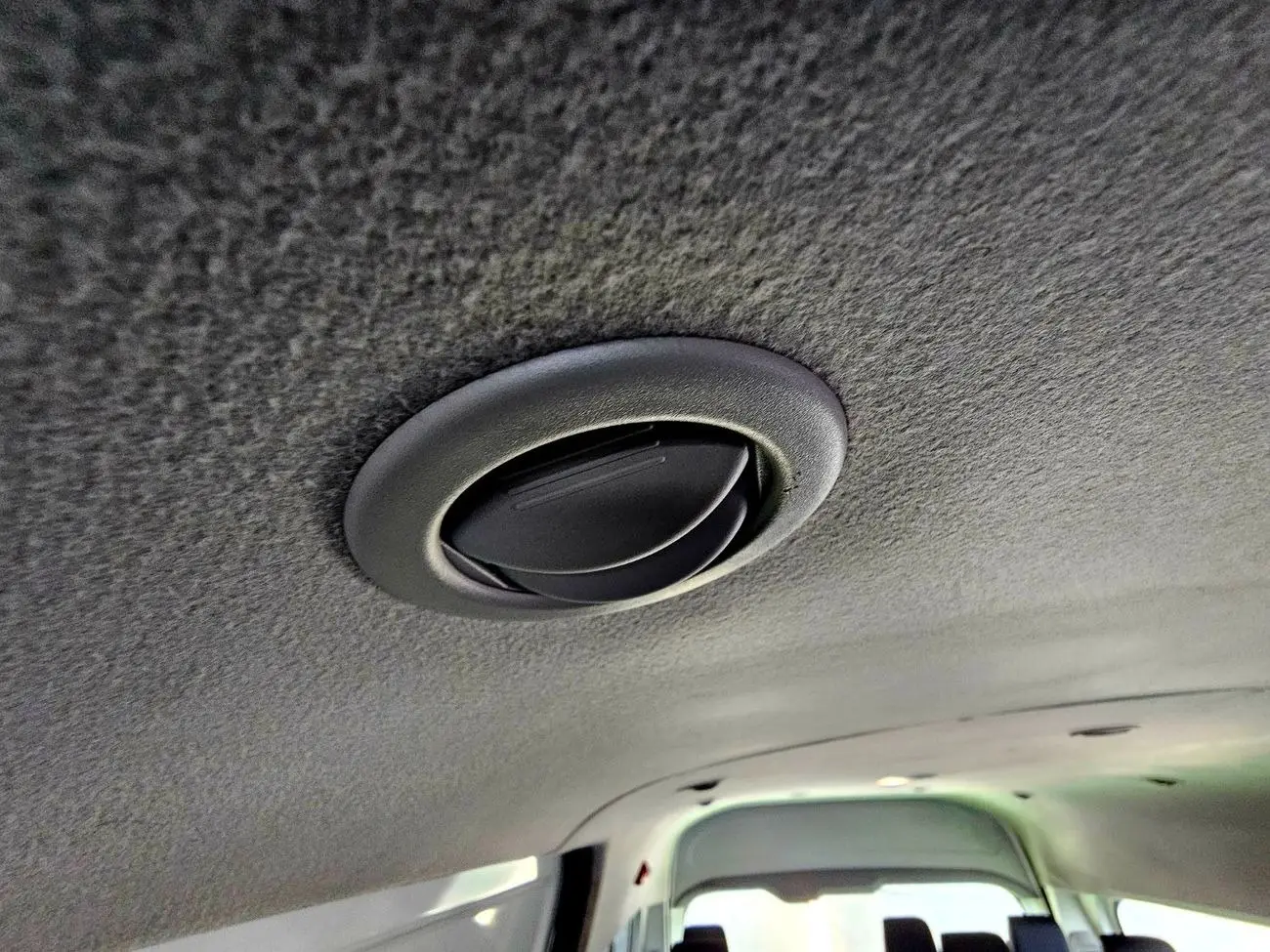 Toyota Hiace 2025 3.5L