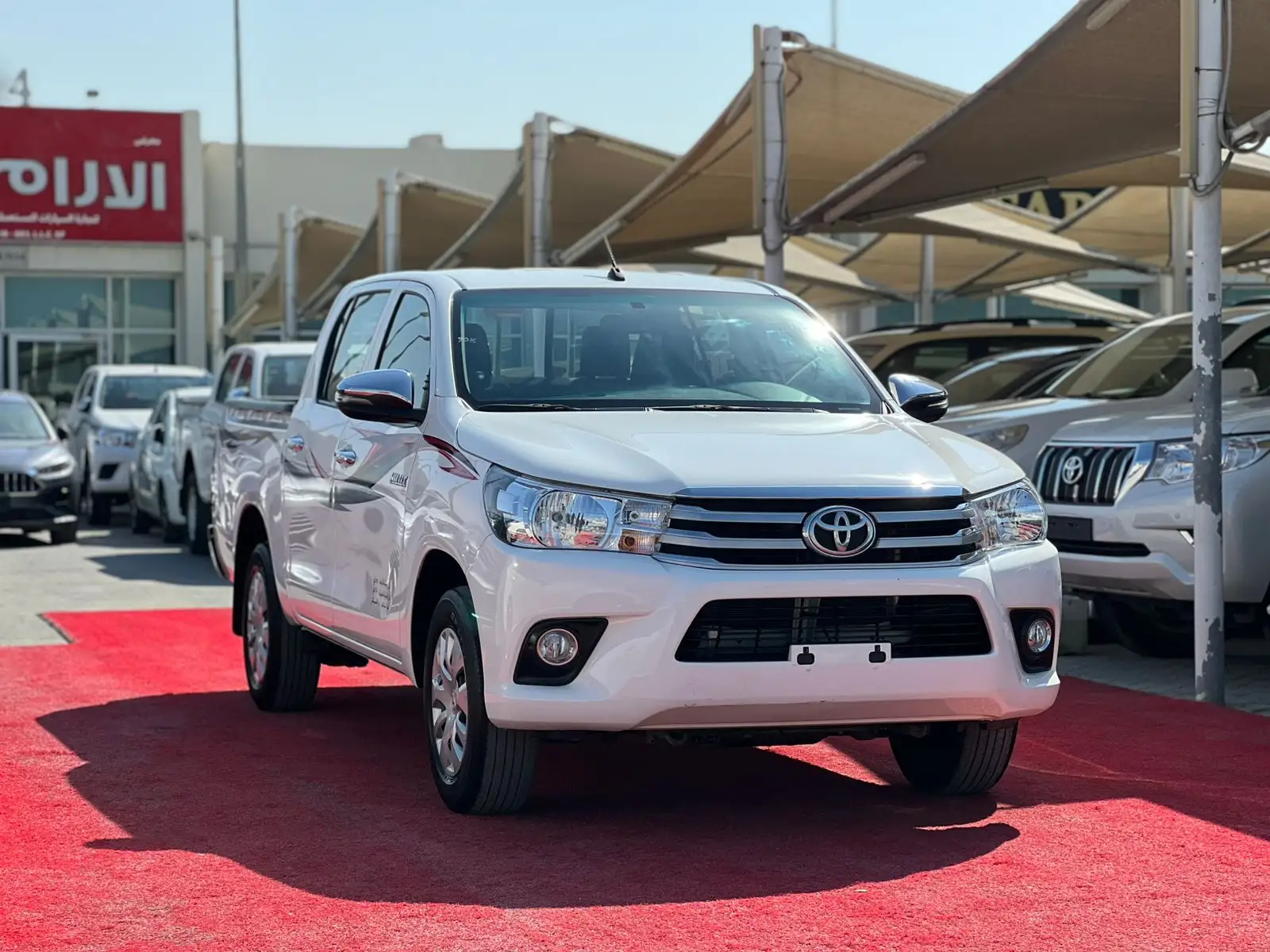 تويوتا هيلوكس 2023