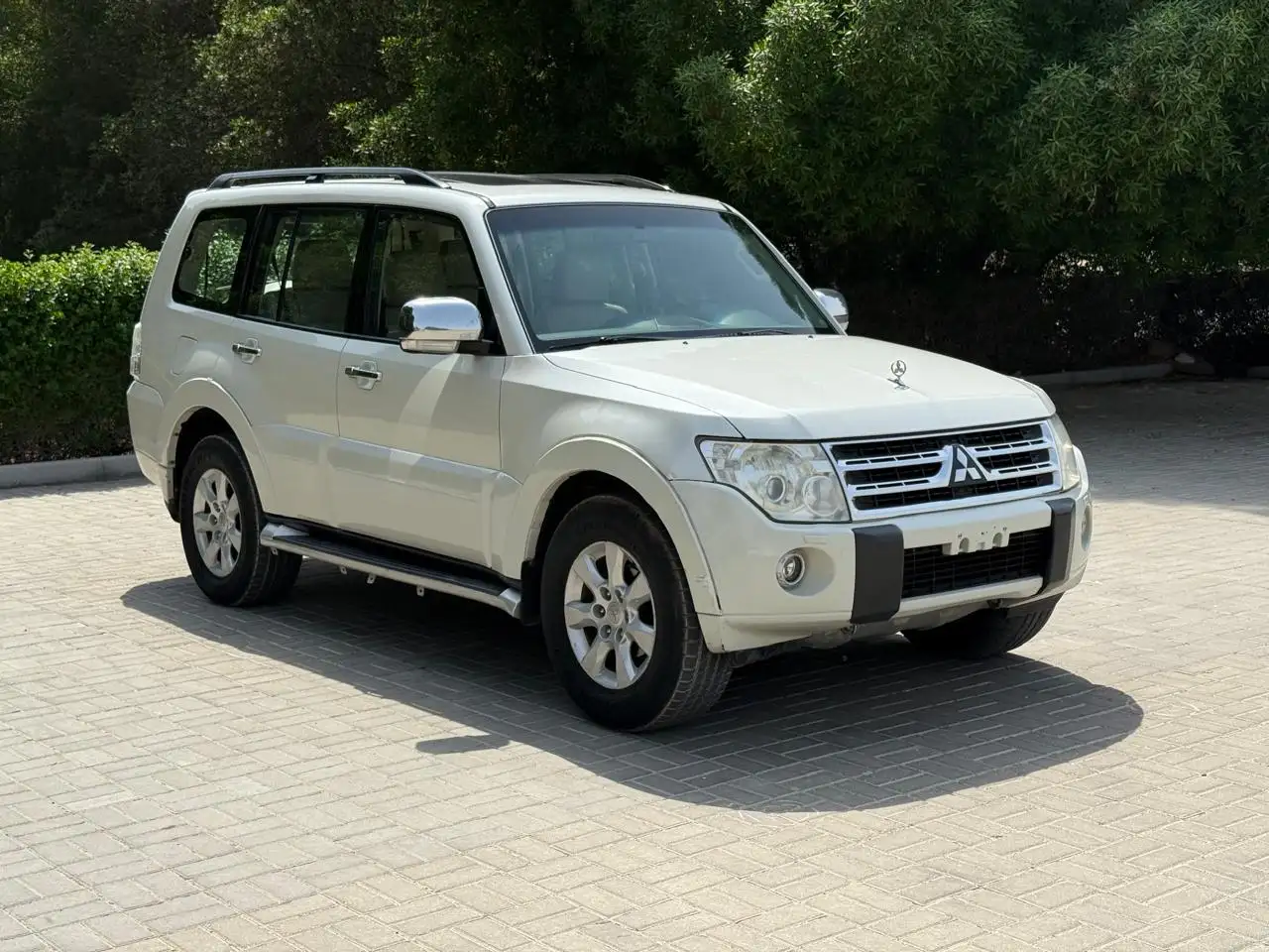 Mitsubishi Pajero 2010