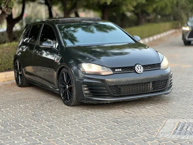 فولكس واجن جولف GTI 2014 2L
