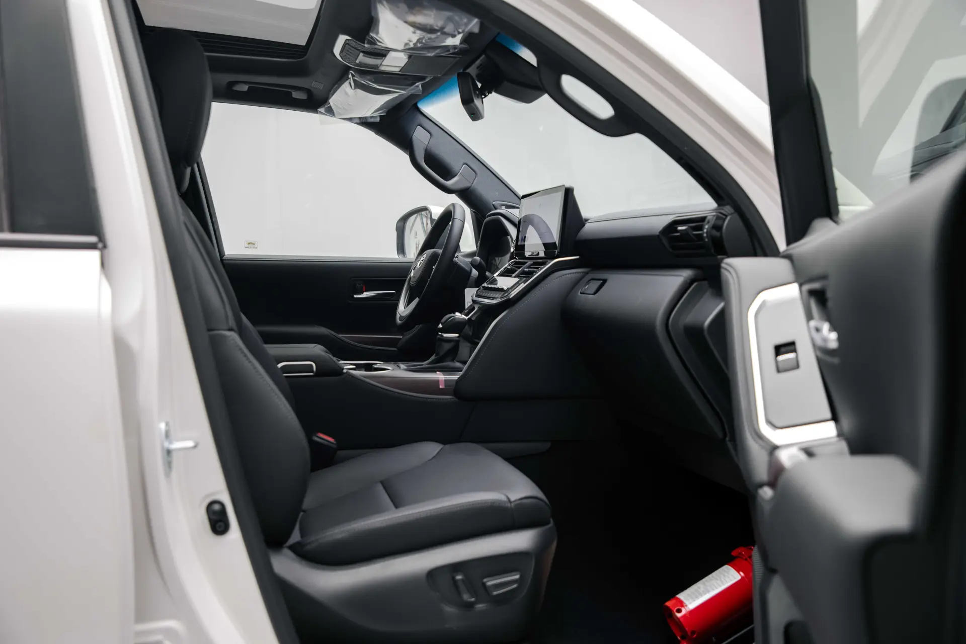 Toyota Land Cruiser Hybrid 2026
