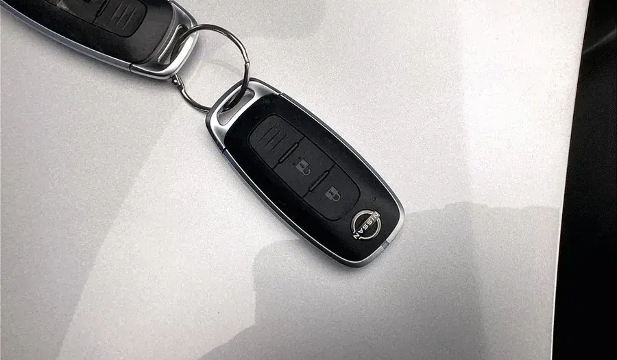 نيسان ماغنيت 2025