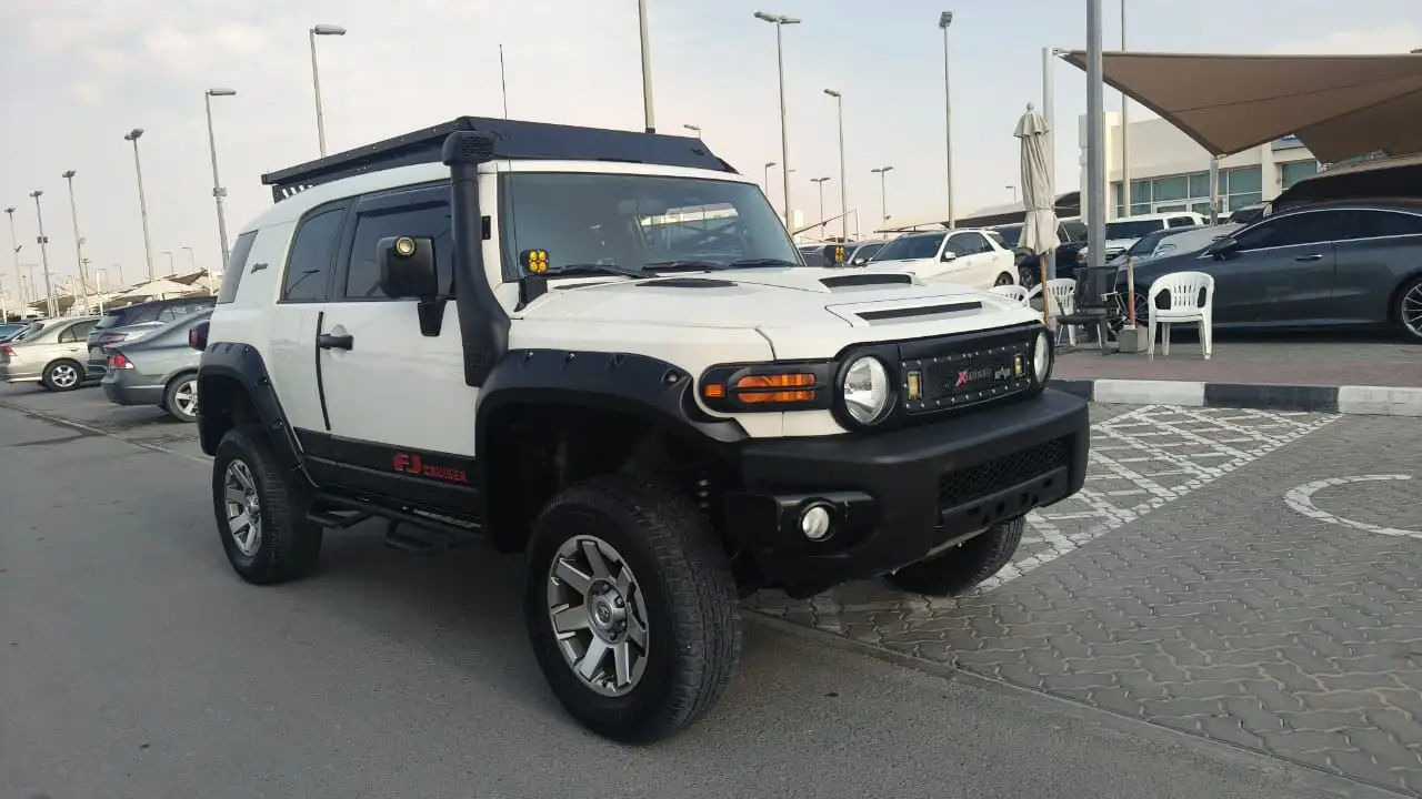 Toyota Land Cruiser FJ 2015