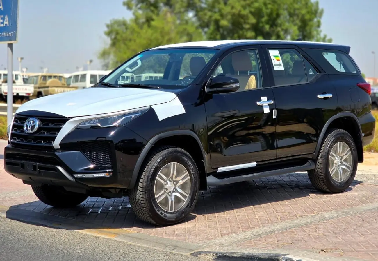 تويوتا فورتونر 2025 2.7L