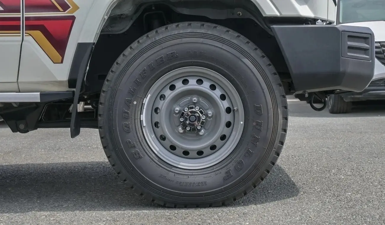 Toyota Land Cruiser 70 2024 4.5L