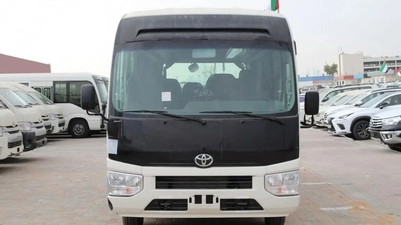 تويوتا كوستر 2023 4.2L