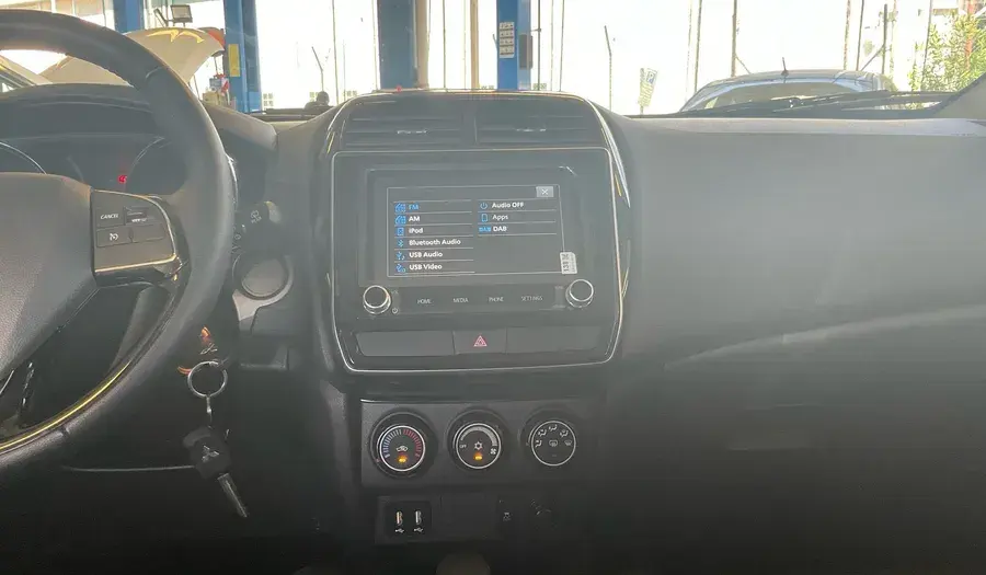 ميتسوبيشي ASX 2023 2L