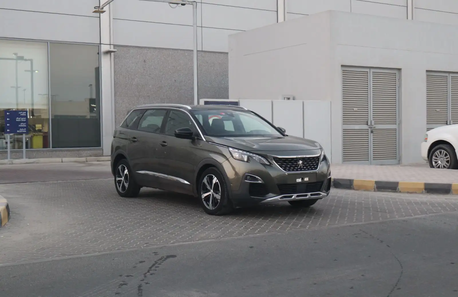 بيجو 5008 2021 1500L