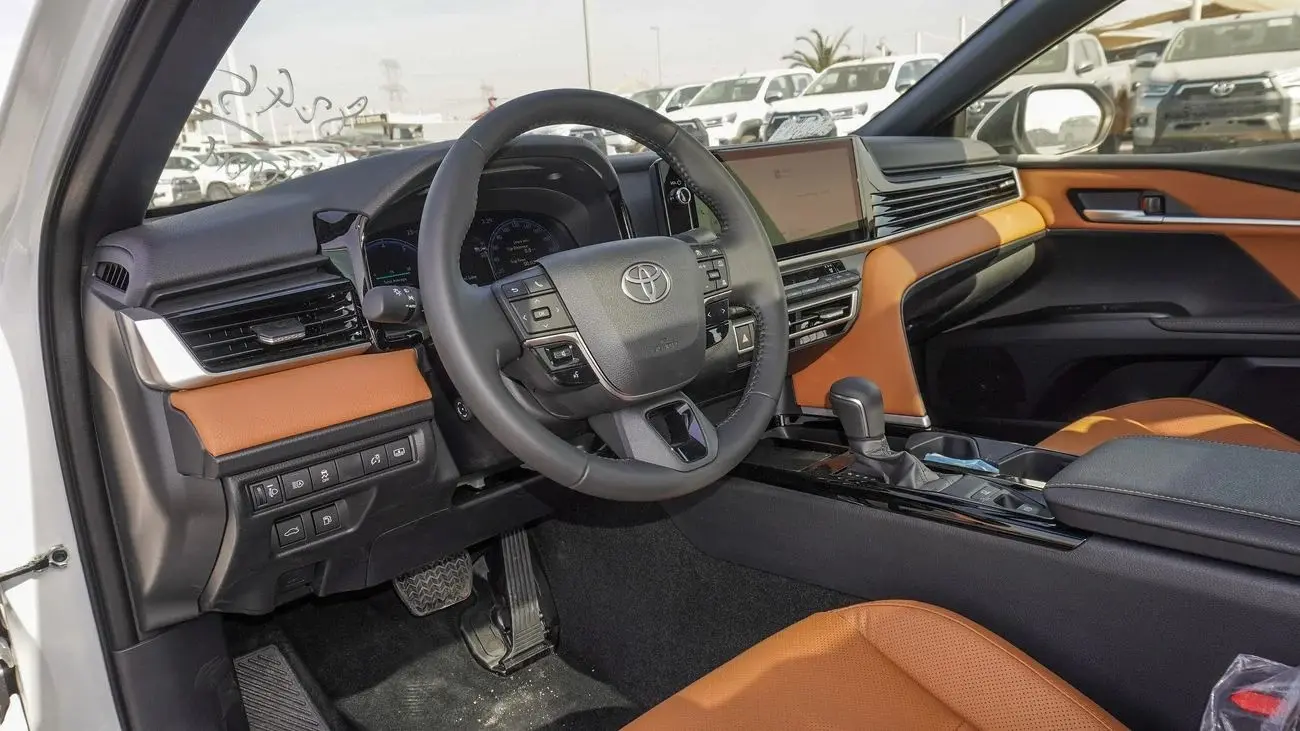 Toyota Camry HEV 2025 2.5L